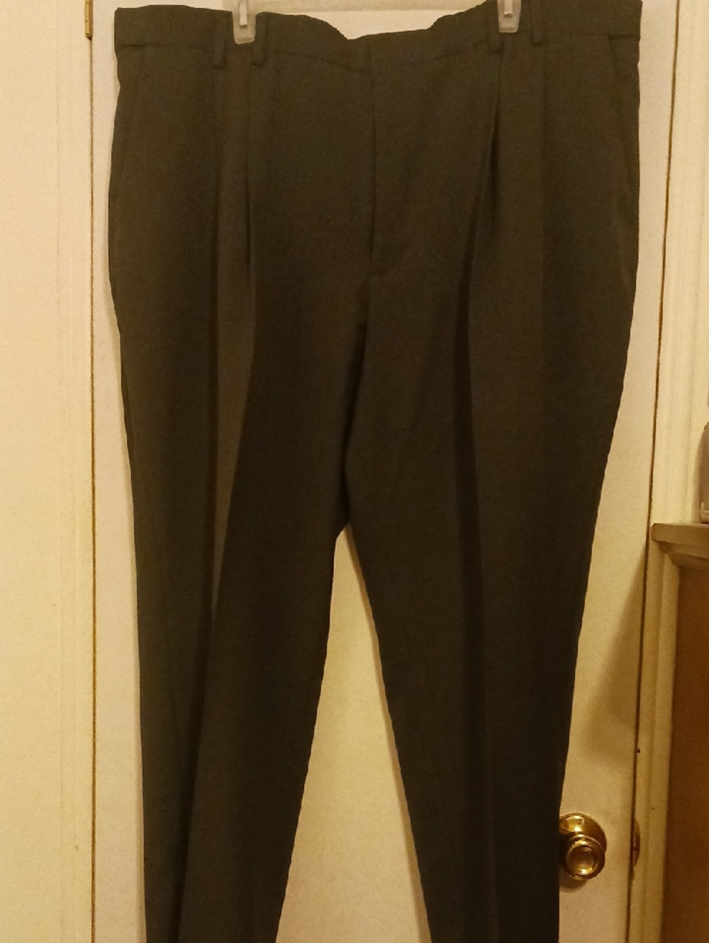 Van Heusen Men’s Charcoal Dress Pants